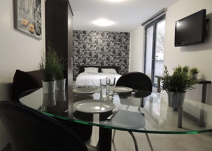 Le Patricia Lejlighedshotel 3*