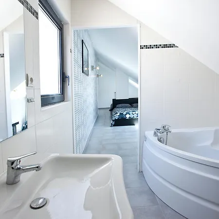 Le Patricia Grenoble