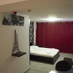 Le Patricia شقة فندقية 3*