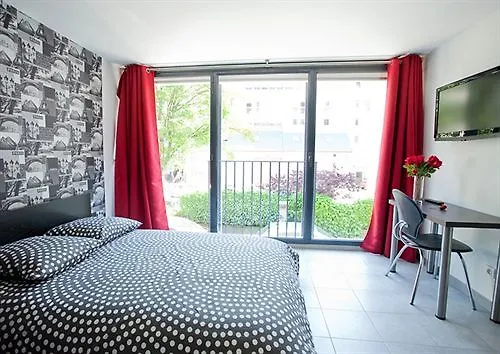 Le Patricia Hotel apartamentowy 3*